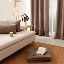 Home Maison Coussin De Sol Uni En Pur Coton Vison 50 X 50 -Maisons Du Monde Boutique coussin de sol uni en pur coton vison 50 x 50 2