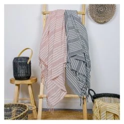TODAY Fouta Imprimé Rayures En Coton Rouge 100x190 Cm -Maisons Du Monde Boutique fouta imprime rayures en coton rouge 100x190 cm 1