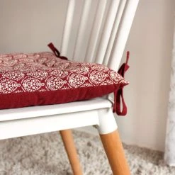 Home Maison Galette De Chaise Au Style Baroque Coton Lie De Vin 38 X 38 -Maisons Du Monde Boutique galette de chaise au style baroque coton lie de vin 38 x 38 2