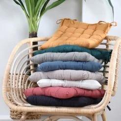 Home Maison Galette De Chaise Unie Et Classique Coton Sauge 38 X 38 -Maisons Du Monde Boutique galette de chaise unie et classique coton sauge 38 x 38 2