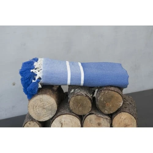 Febronie Plaid 130x170 Bleu Grec 8 Febronie Plaid 130x170 Bleu Grec – Image 6