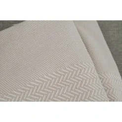 Febronie Plaid 130x170 Taupe Clair 12 Febronie Plaid 130x170 Taupe Clair -Maisons Du Monde Boutique plaid 130x170 taupe clair 10