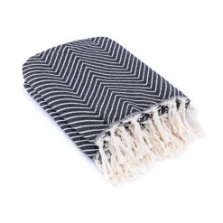 Febronie Plaid 160x250 Noir -Maisons Du Monde Boutique plaid 160x250 noir 1