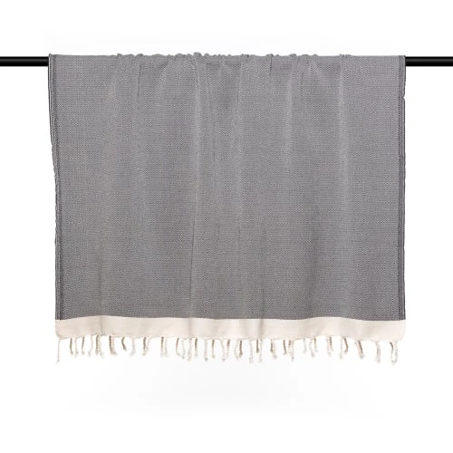 Febronie Plaid 160x250 Noir / écru 6 Febronie Plaid 160x250 Noir / écru – Image 4