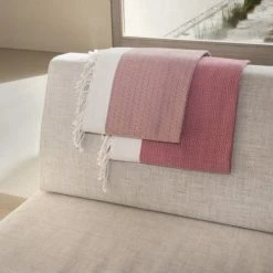 Febronie Plaid 160x250 Rouge / écru -Maisons Du Monde Boutique plaid 160x250 rouge ecru 5