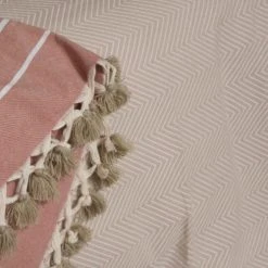 Febronie Plaid 160x250 Taupe Clair -Maisons Du Monde Boutique plaid 160x250 taupe clair 11