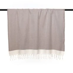 Febronie Plaid 160x250 Taupe / écru -Maisons Du Monde Boutique plaid 160x250 taupe ecru 3