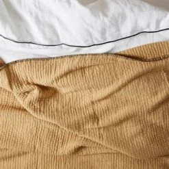 Madura Plaid 240x260 Cm Blanc Et Feston Noir 13 Madura Plaid 240x260 Cm Blanc Et Feston Noir -Maisons Du Monde Boutique plaid 240x260 cm jaune mais et feston noir ilario