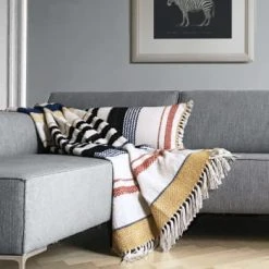 Malagoon Plaid Noir Multicolore 125x150 -Maisons Du Monde Boutique plaid blanc multicolore 125x150 berber