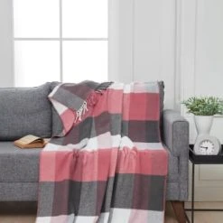Sensei Maison Plaid Chaud Avec Franges Framboise 130x170 Cm -Maisons Du Monde Boutique plaid chaud avec franges framboise 130x170 cm nash