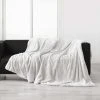Home Maison Plaid Doublé En Imitation Fourrure Blanc 150 X 125 -Maisons Du Monde Boutique plaid double en imitation fourrure blanc 150 x 125