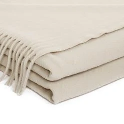 Brun De Vian-Tiran Plaid Doux En Laine Ivoire 140x200 Cm -Maisons Du Monde Boutique plaid doux en laine ivoire 140x200 cm 2