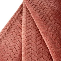 Maisons Du Monde Plaid Doux Imitation Fourrure Rouge 150x230 -Maisons Du Monde Boutique plaid doux imitation fourrure rouge 150x230 1000 11 20 198214 4