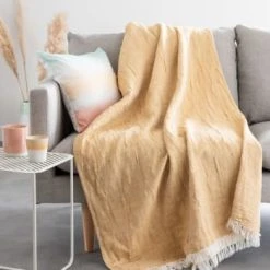 Maisons Du Monde Plaid En Gaze De Coton Et Lin Vert Jade 160x210 -Maisons Du Monde Boutique plaid en gaze de coton et lin jaune sable 160x210 alano 1000 4 6 222636 2