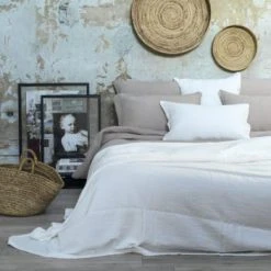 Maison D'été Plaid En Gaze De Coton Blanc 180X220 CM -Maisons Du Monde Boutique plaid en gaze de coton milk 180x220 cm saint tropez 1