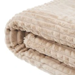 LolaHome Plaid Flanelle Et Fausse Fourrure Sherpa Beige 125x150cm -Maisons Du Monde Boutique plaid flanelle et fausse fourrure sherpa beige 125x150cm 3