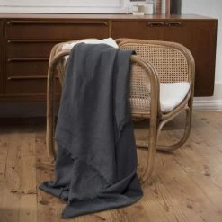 Febronie Plaid Grand Modèle 180x260 Ardoise -Maisons Du Monde Boutique plaid grand modele 180x260 ardoise 5