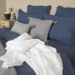 Febronie Plaid Grand Modèle 180x260 Blanc -Maisons Du Monde Boutique plaid grand modele 180x260 blanc 2