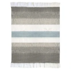 Malagoon Plaid Gris Clair 125x150 -Maisons Du Monde Boutique plaid gris clair 125x150 3
