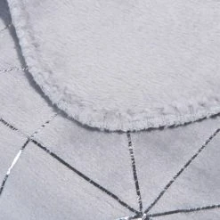 Maisons Du Monde Plaid Gris Motifs Graphiques Argentés 150x230 -Maisons Du Monde Boutique plaid gris motifs graphiques argentes 150x230 1000 13 38 154526 4