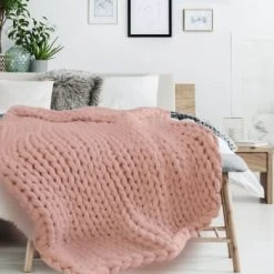 The Home Deco Factory Plaid Grosse Maille Chunky L. 150 X L. 120 Cm Rose -Maisons Du Monde Boutique plaid grosse maille chunky l 150 x l 120 cm rose chunky