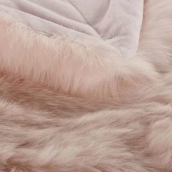 Maisons Du Monde Plaid Imitation Fourrure Rose 150x180 7 Maisons Du Monde Plaid Imitation Fourrure Rose 150x180 -Maisons Du Monde Boutique plaid imitation fourrure rose 150x180 1000 6 8 191970 3