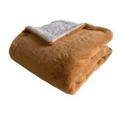 Le Comptoir De La Plage Plaid Polaire Doublé Imitation "Lapin" Caramel 130x170cm -Maisons Du Monde Boutique plaid polaire double imitation lapin caramel 130x170cm 1