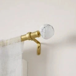 Umbra Tringle à Rideaux En Métal Doré Extensible De 91 à 183cm 10 Umbra Tringle à Rideaux En Métal Doré Extensible De 91 à 183cm -Maisons Du Monde Boutique tringle a rideaux en metal dore extensible de 91 a 183cm 3