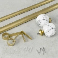 Umbra Tringle à Rideaux En Métal Doré Extensible De 91 à 183cm 11 Umbra Tringle à Rideaux En Métal Doré Extensible De 91 à 183cm -Maisons Du Monde Boutique tringle a rideaux en metal dore extensible de 91 a 183cm 4